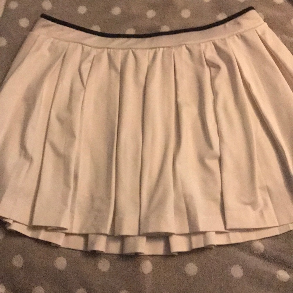 Women's pleated tennis skirt